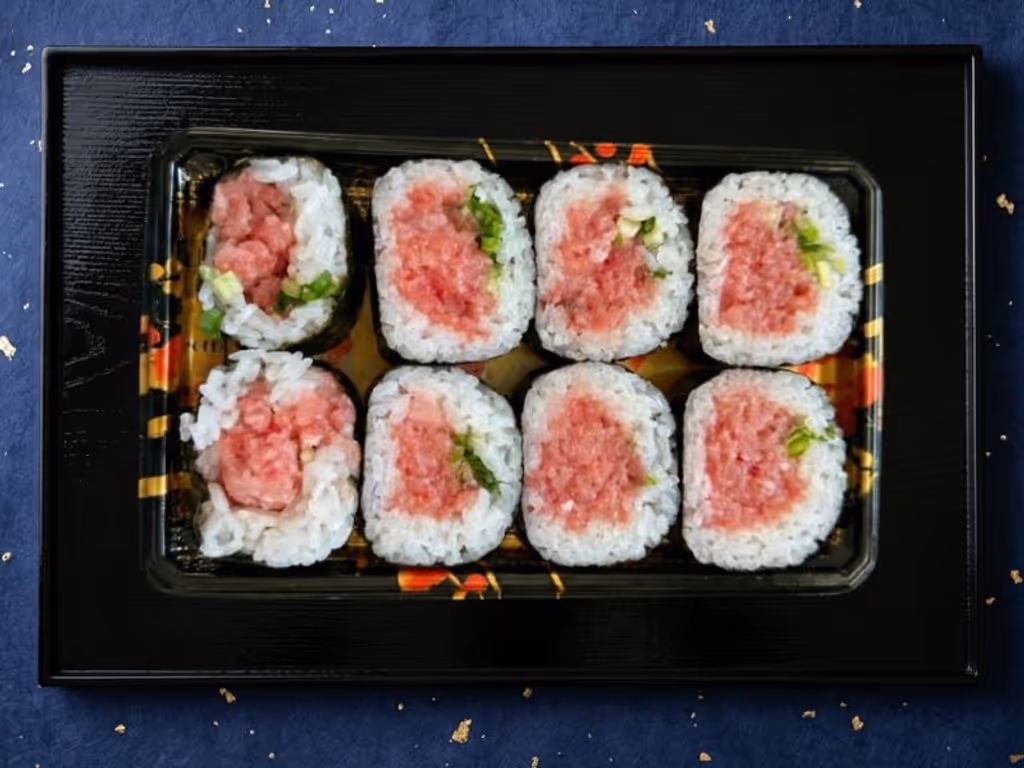 ネギトロ巻きPremium - 厳選マグロを使用したワンランク上のネギトロ巻き