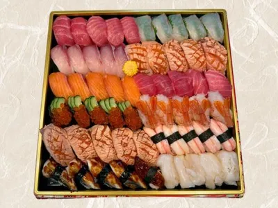 握り寿司盛り合わせ 天輝